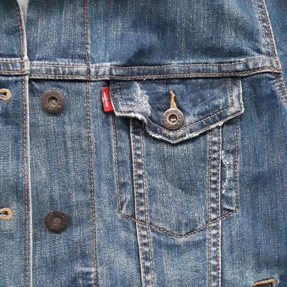 LEVI'S jean jacket - Picture 3 of 4